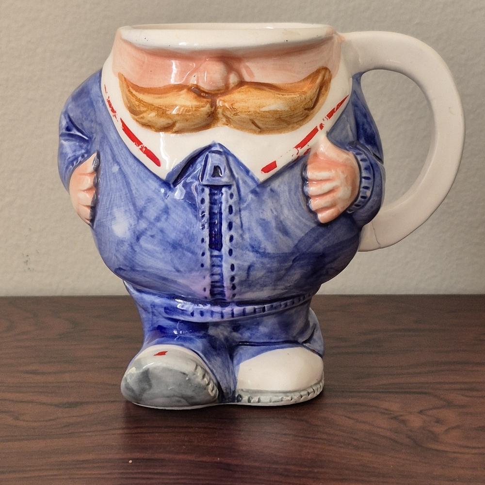 🏷3/$12 Vintage Blue Running Jogger man mustache ceramic Mug Pen holder decor